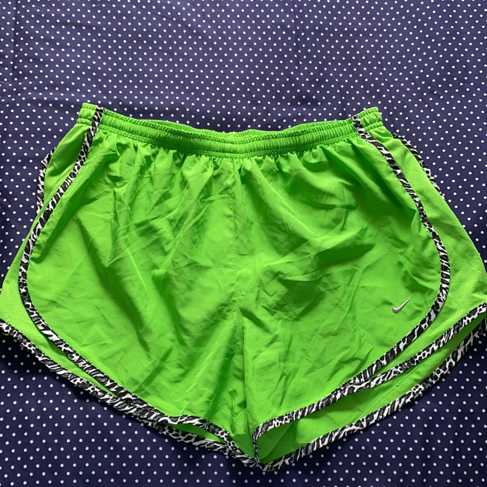 Nike Women's Tempo Dry Core 3'' Running Shorts